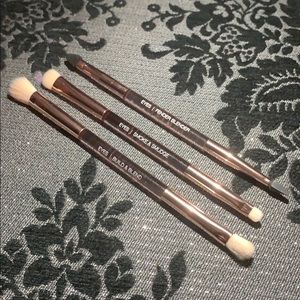 HUDABEAUTY Eyeshadow Brush Dual Ended
